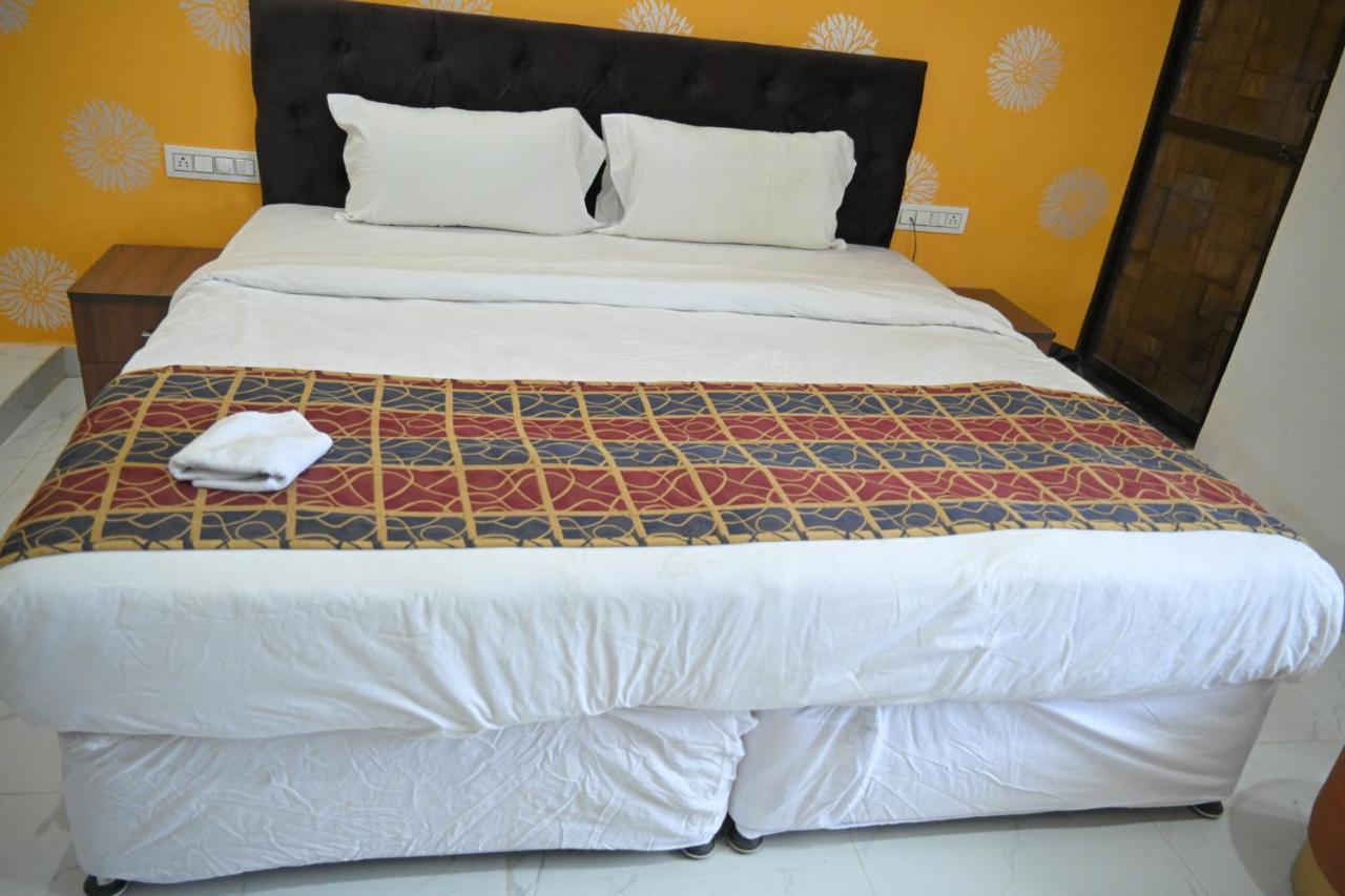 Hotel Apni Haveli Ουνταϊπούρ Εξωτερικό φωτογραφία